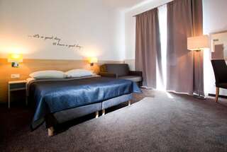 Отели типа «постель и завтрак» Borgata Устроне-Морске Двухместный номер с 1 кроватью и балконом-6